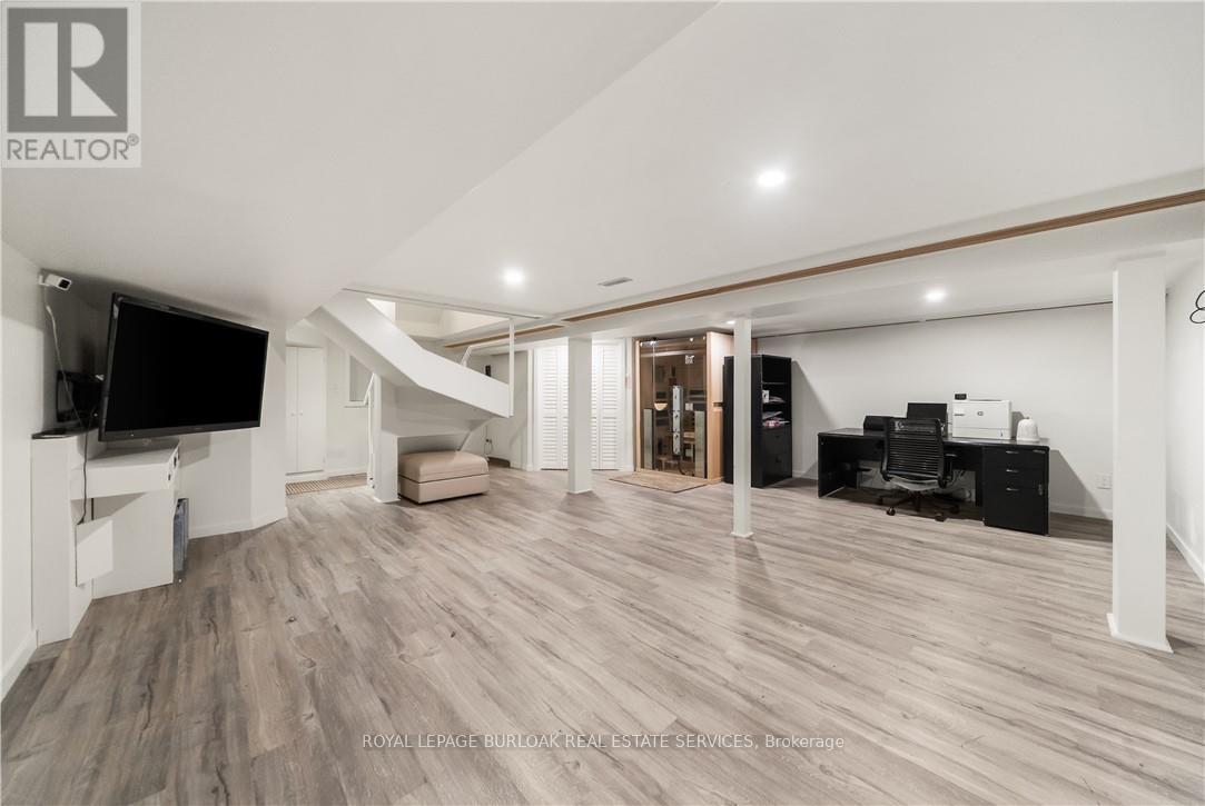 423 Smith Avenue, Burlington, Ontario  L7R 2T9 - Photo 33 - W13790694