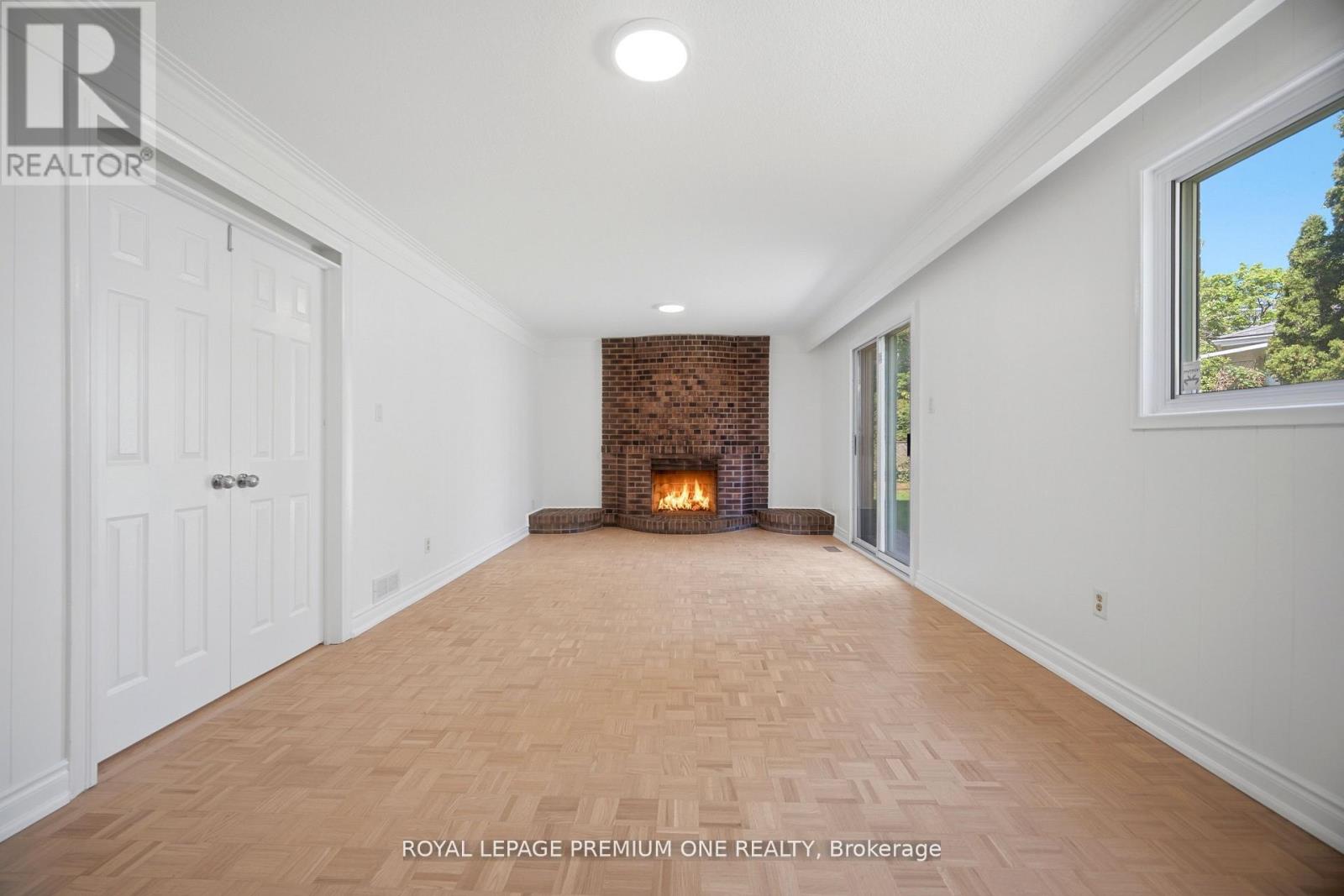 3195 Golden Orchard Drive, Mississauga, Ontario  L4Y 3G7 - Photo 18 - W13790880