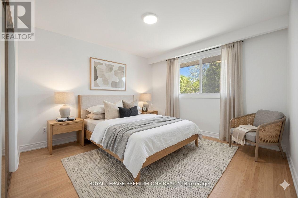 3195 Golden Orchard Drive, Mississauga, Ontario  L4Y 3G7 - Photo 26 - W13790880