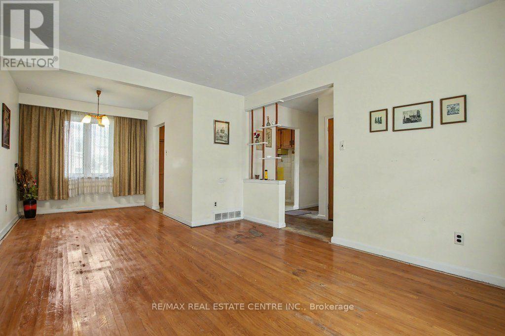 189 Wakefield Road, Milton, Ontario L9T 2L7 - Photo 8 - W13790894