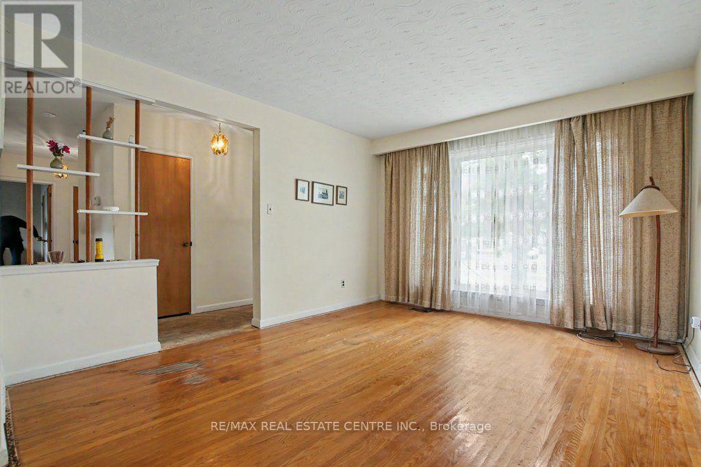 189 Wakefield Road, Milton, Ontario L9T 2L7 - Photo 9 - W13790894