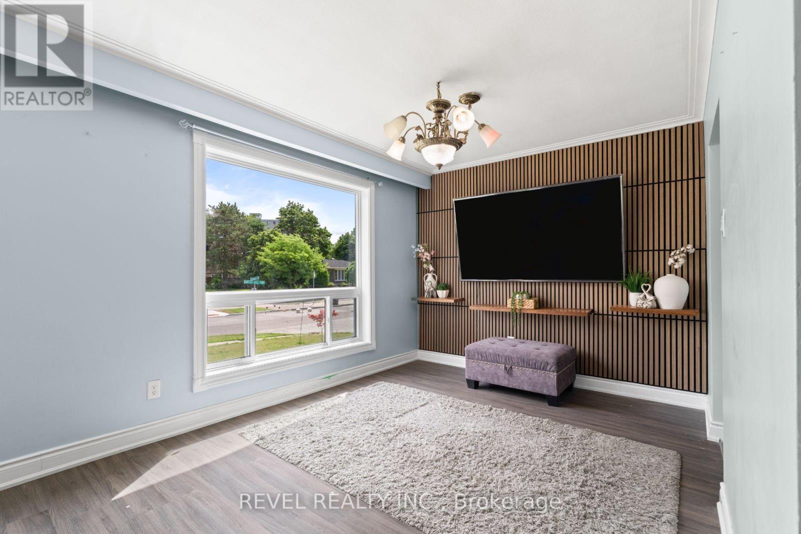383 Bartley Bull Parkway, Brampton, Ontario L6W 2M1 - Photo 7 - W13790936
