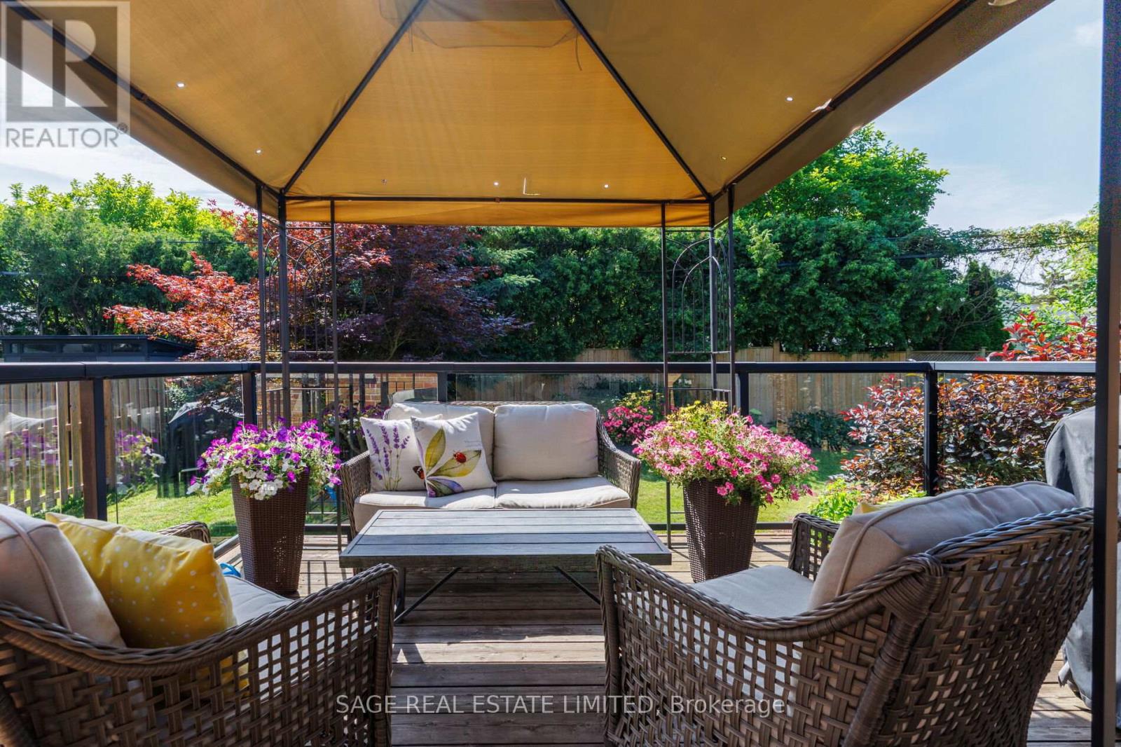 19 Oldham Road, Toronto, Ontario  M9A 2B8 - Photo 23 - W13790968