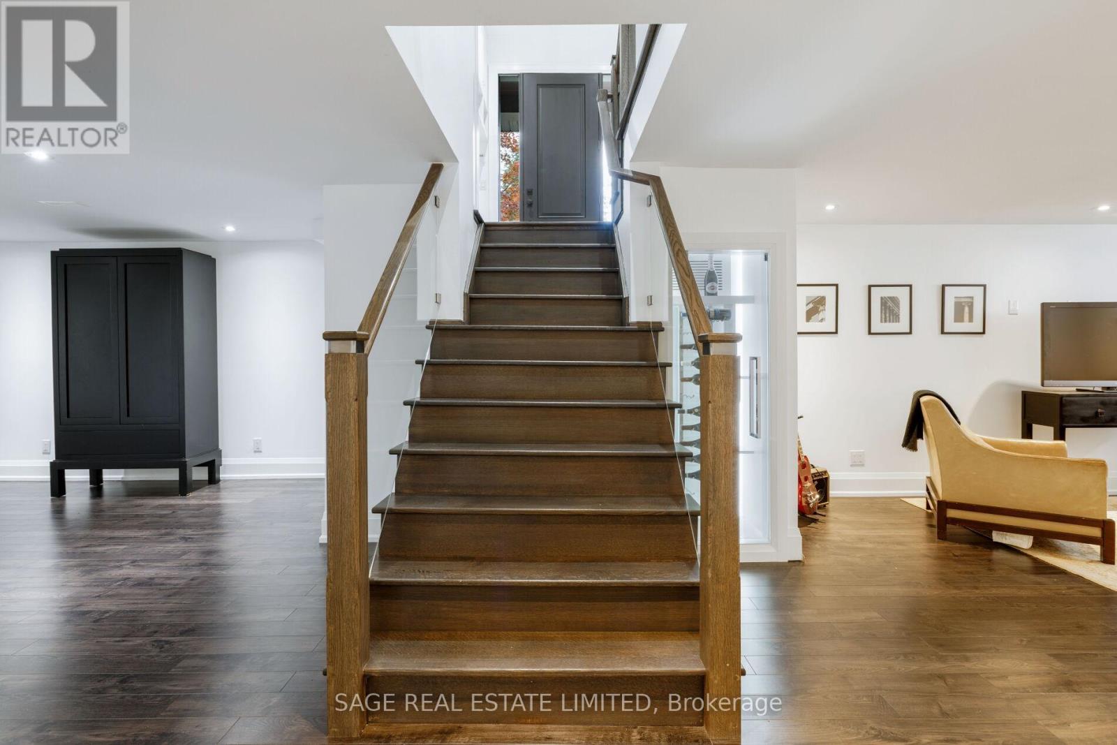 19 Oldham Road, Toronto, Ontario  M9A 2B8 - Photo 36 - W13790968