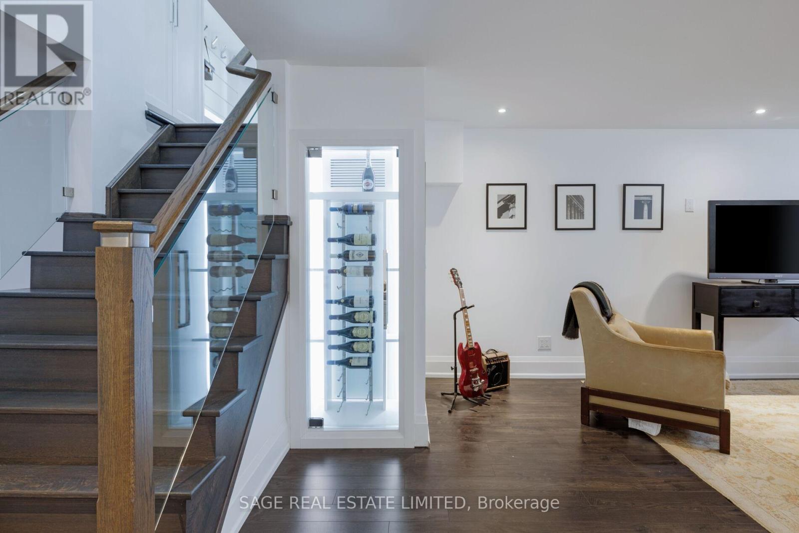 19 Oldham Road, Toronto, Ontario  M9A 2B8 - Photo 37 - W13790968