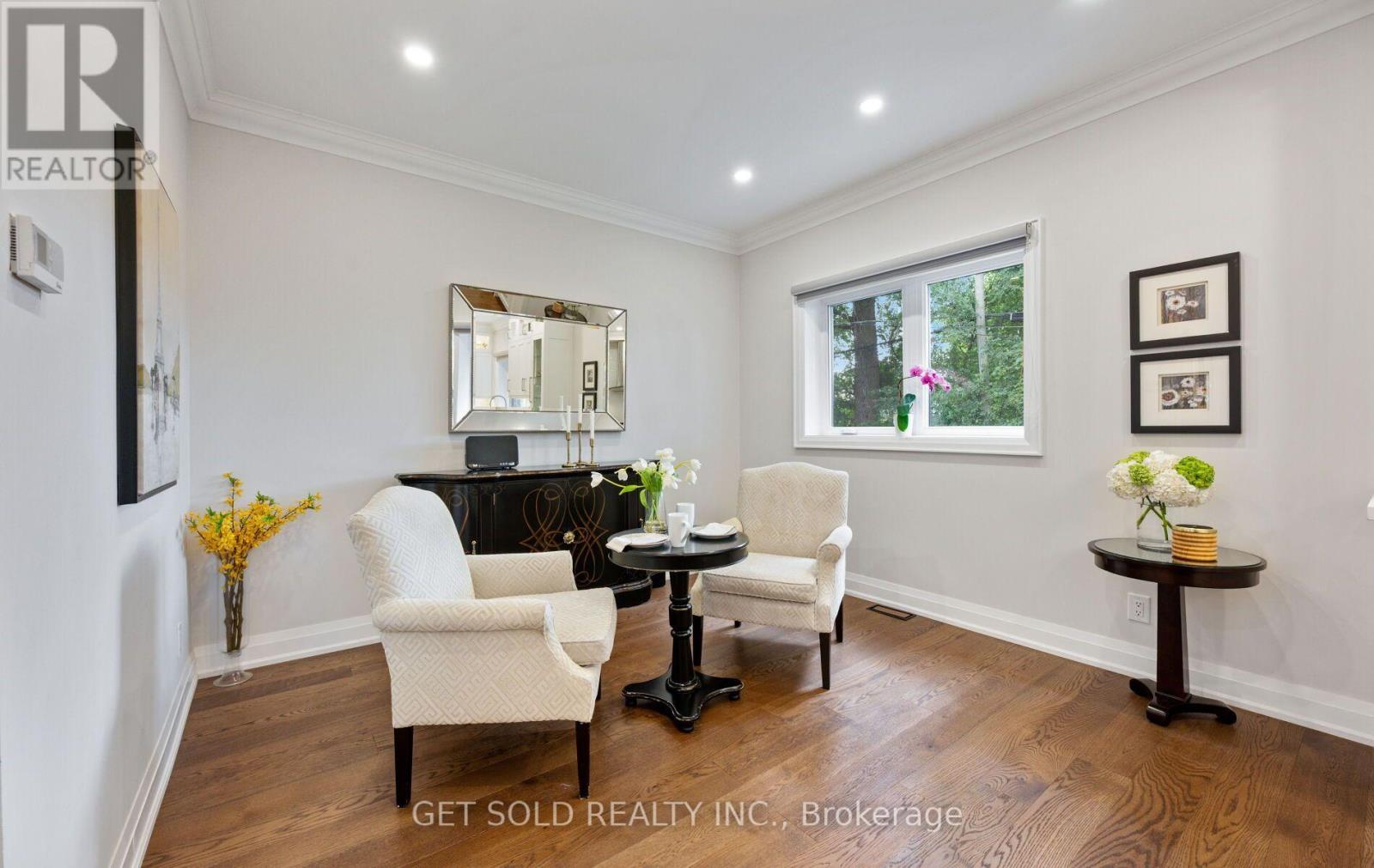 8 Hackmore Avenue, Toronto, Ontario  M9W 3W3 - Photo 14 - W13790970