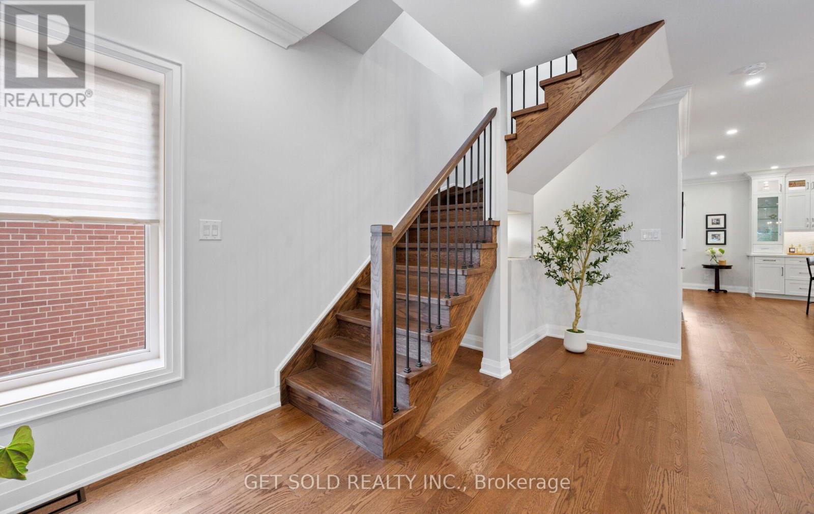 8 Hackmore Avenue, Toronto, Ontario  M9W 3W3 - Photo 16 - W13790970