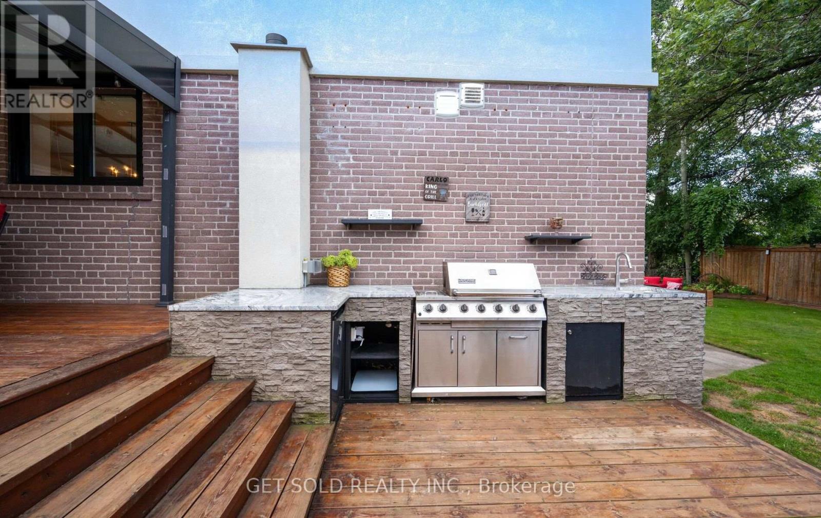 8 Hackmore Avenue, Toronto, Ontario  M9W 3W3 - Photo 36 - W13790970