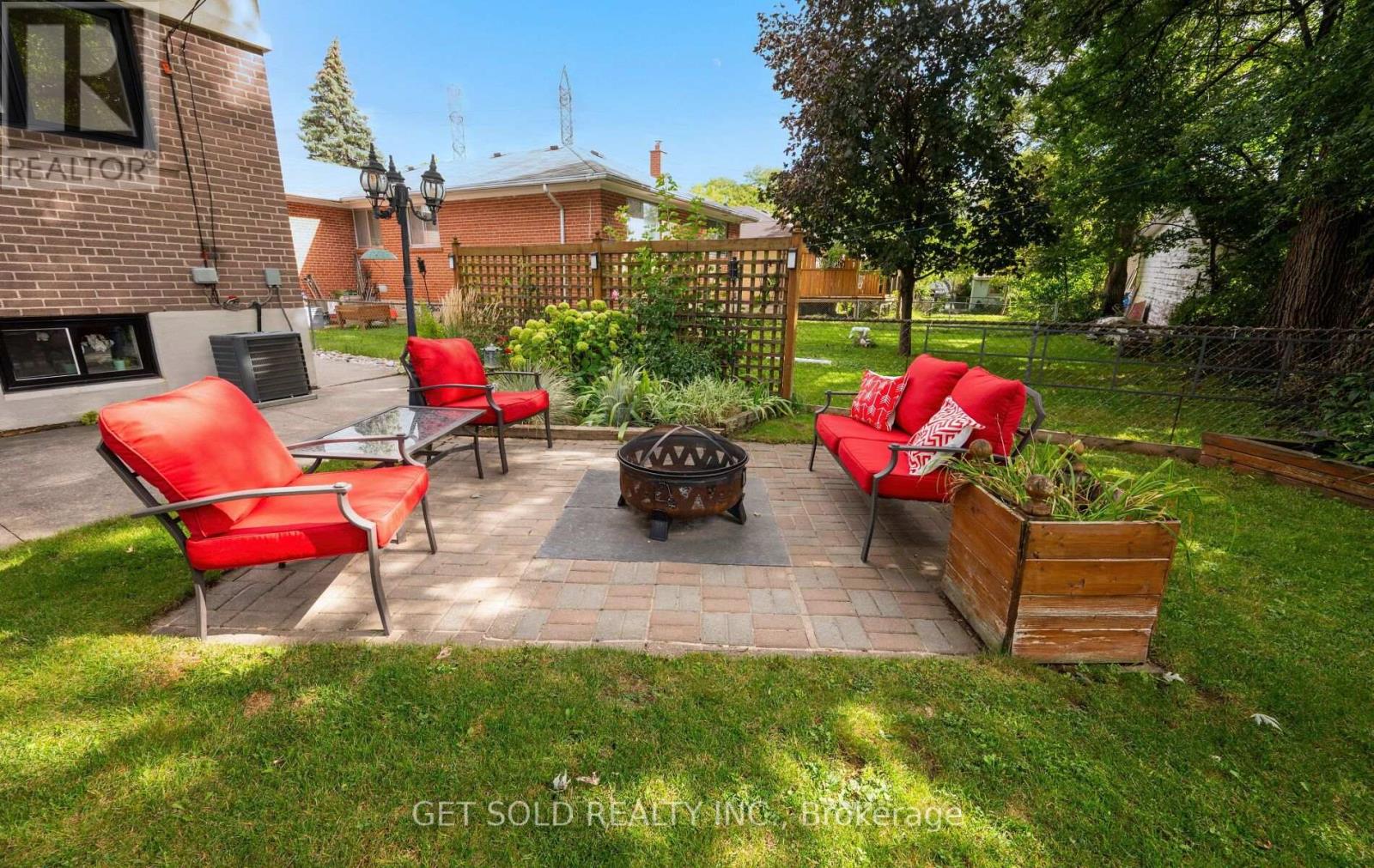 8 Hackmore Avenue, Toronto, Ontario  M9W 3W3 - Photo 40 - W13790970