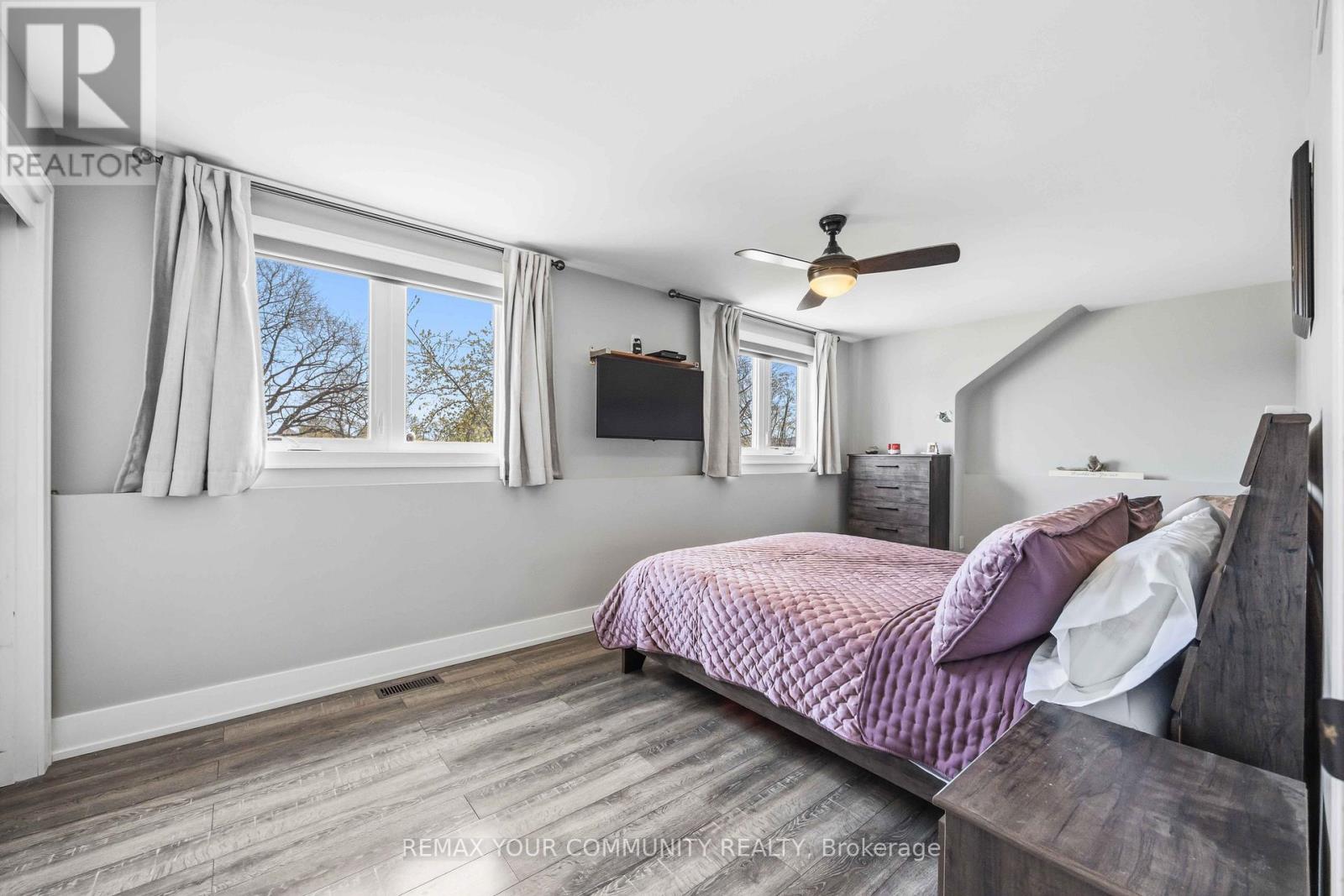 34 Walwyn Avenue, Toronto, Ontario  M9N 3H5 - Photo 21 - W13791064