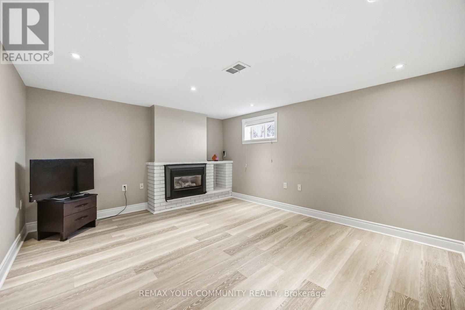34 Walwyn Avenue, Toronto, Ontario  M9N 3H5 - Photo 28 - W13791064