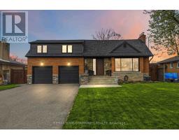 34 WALWYN AVENUE, Toronto, Ontario