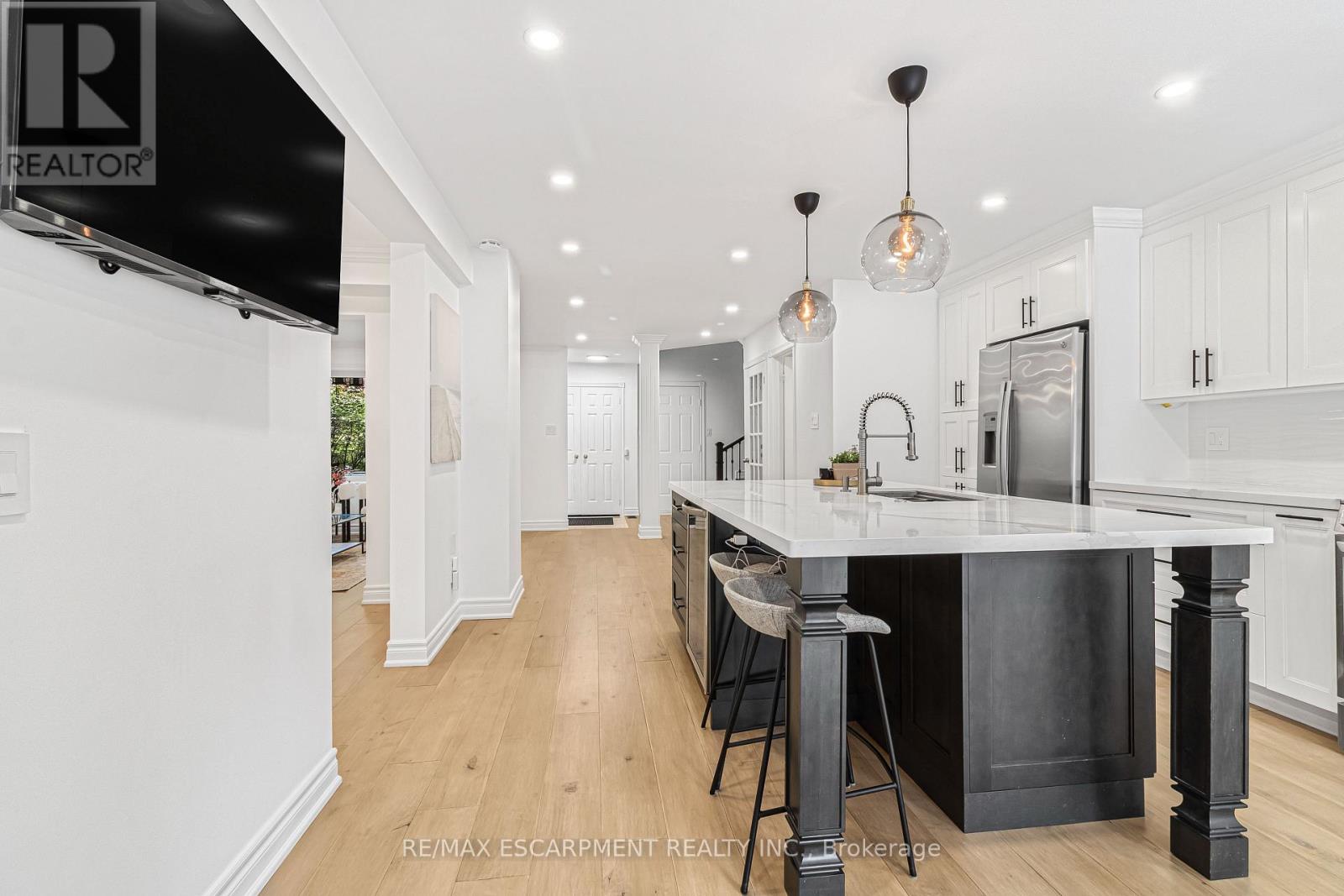 5576 Middlebury Drive, Mississauga, Ontario  L5M 5G8 - Photo 12 - W13791082