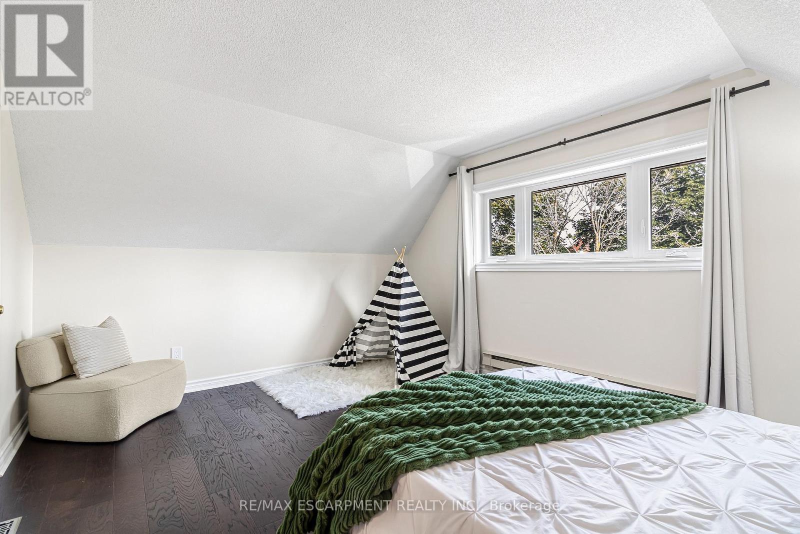 5576 Middlebury Drive, Mississauga, Ontario  L5M 5G8 - Photo 21 - W13791082