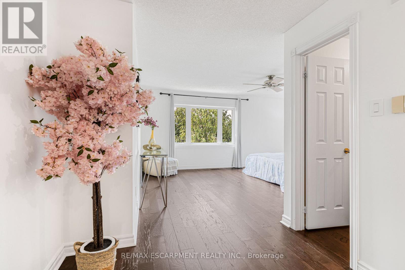 5576 Middlebury Drive, Mississauga, Ontario  L5M 5G8 - Photo 27 - W13791082