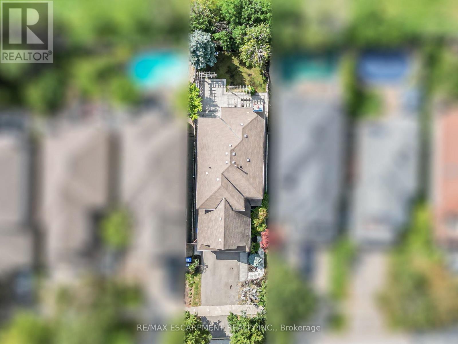 5576 Middlebury Drive, Mississauga, Ontario  L5M 5G8 - Photo 4 - W13791082