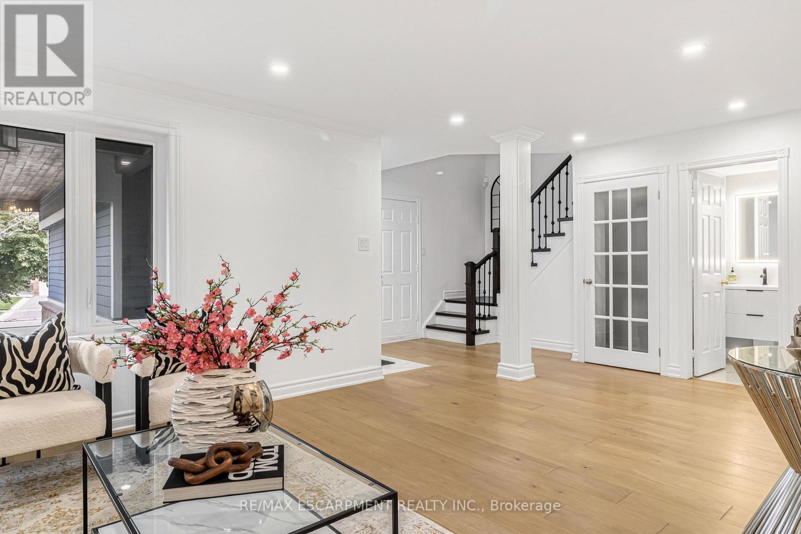 5576 Middlebury Drive, Mississauga, Ontario  L5M 5G8 - Photo 5 - W13791082