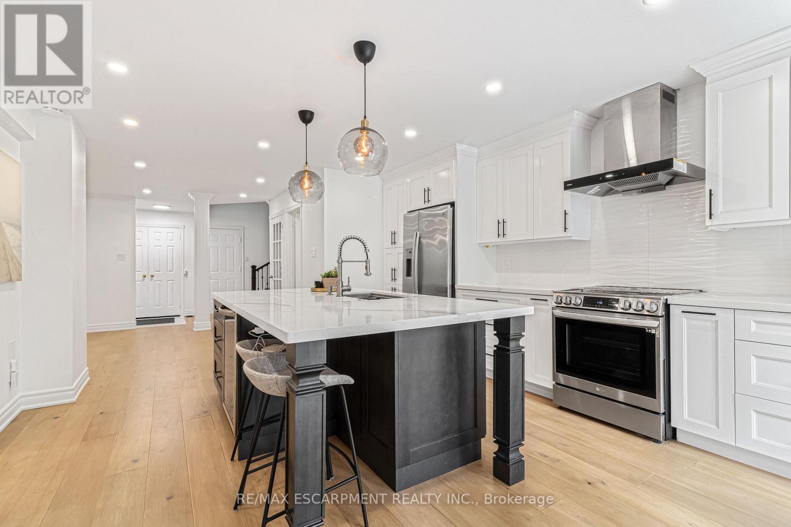 5576 Middlebury Drive, Mississauga, Ontario  L5M 5G8 - Photo 8 - W13791082