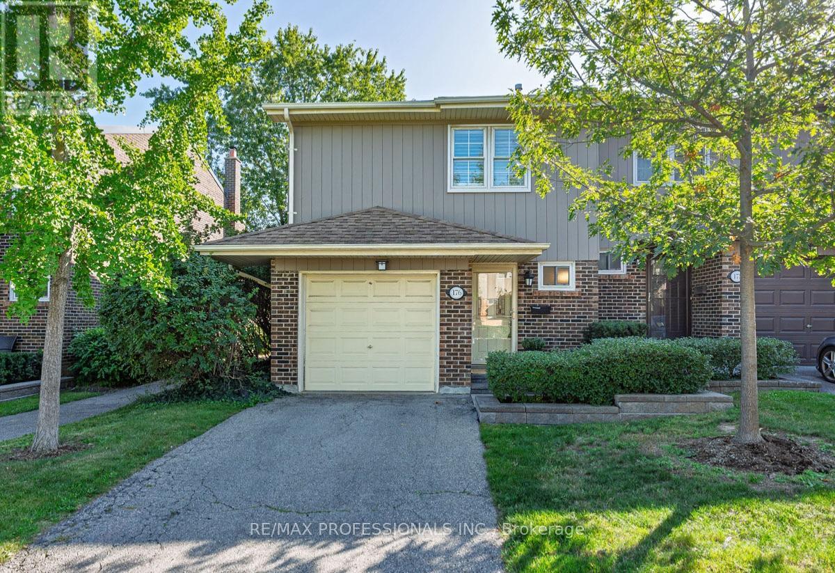 176 - 1951 RATHBURN ROAD E, Mississauga, Ontario