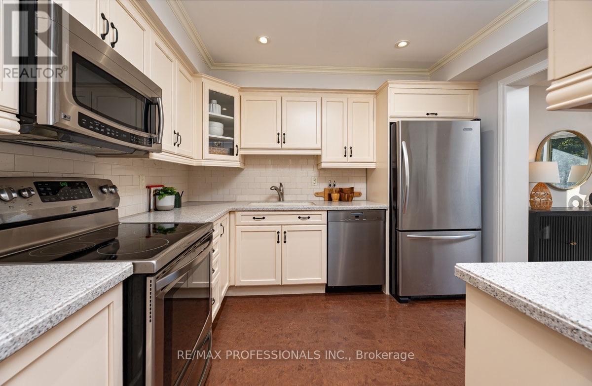 176 - 1951 Rathburn Road E, Mississauga, Ontario  L4W 2N9 - Photo 11 - W13791088