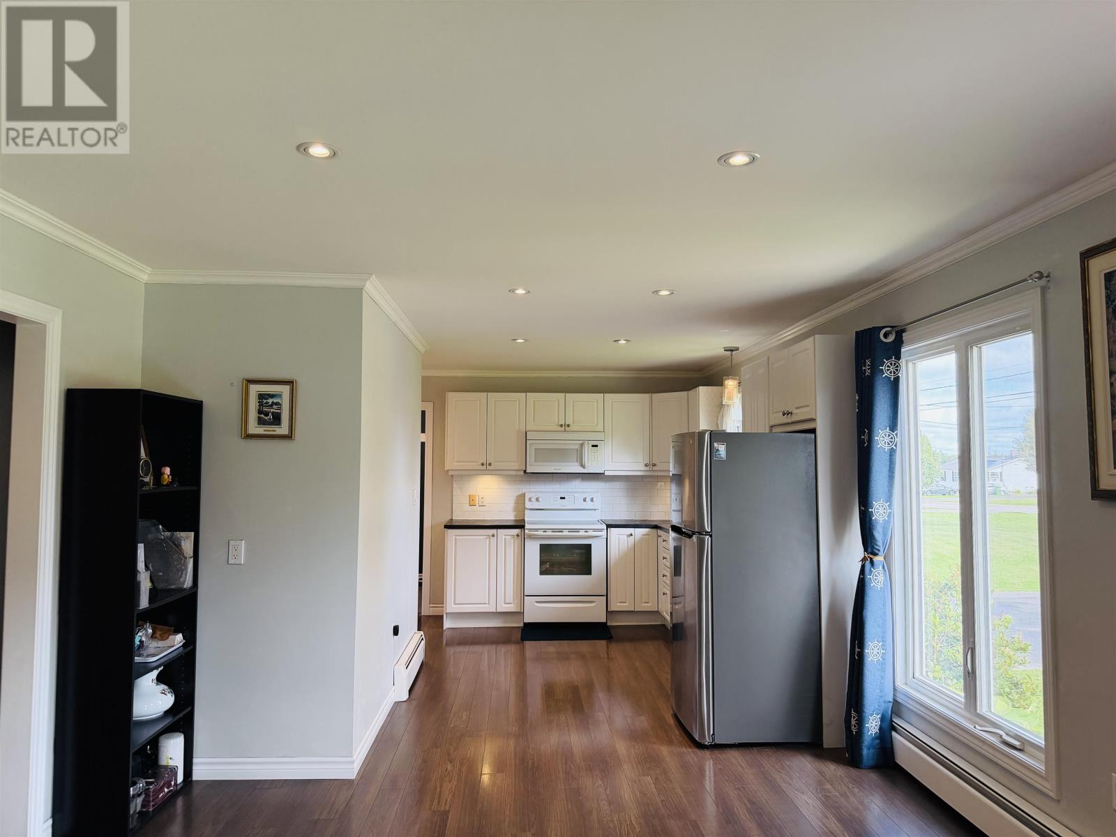 424 Macintyre Avenue, Montague, Prince Edward Island  C0A 1R0 - Photo 6 - 202623471