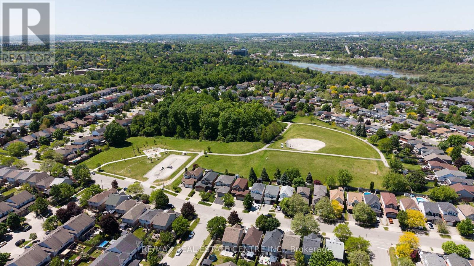 49 Elma Place, Cambridge, Ontario  N3C 4E6 - Photo 44 - X13790948