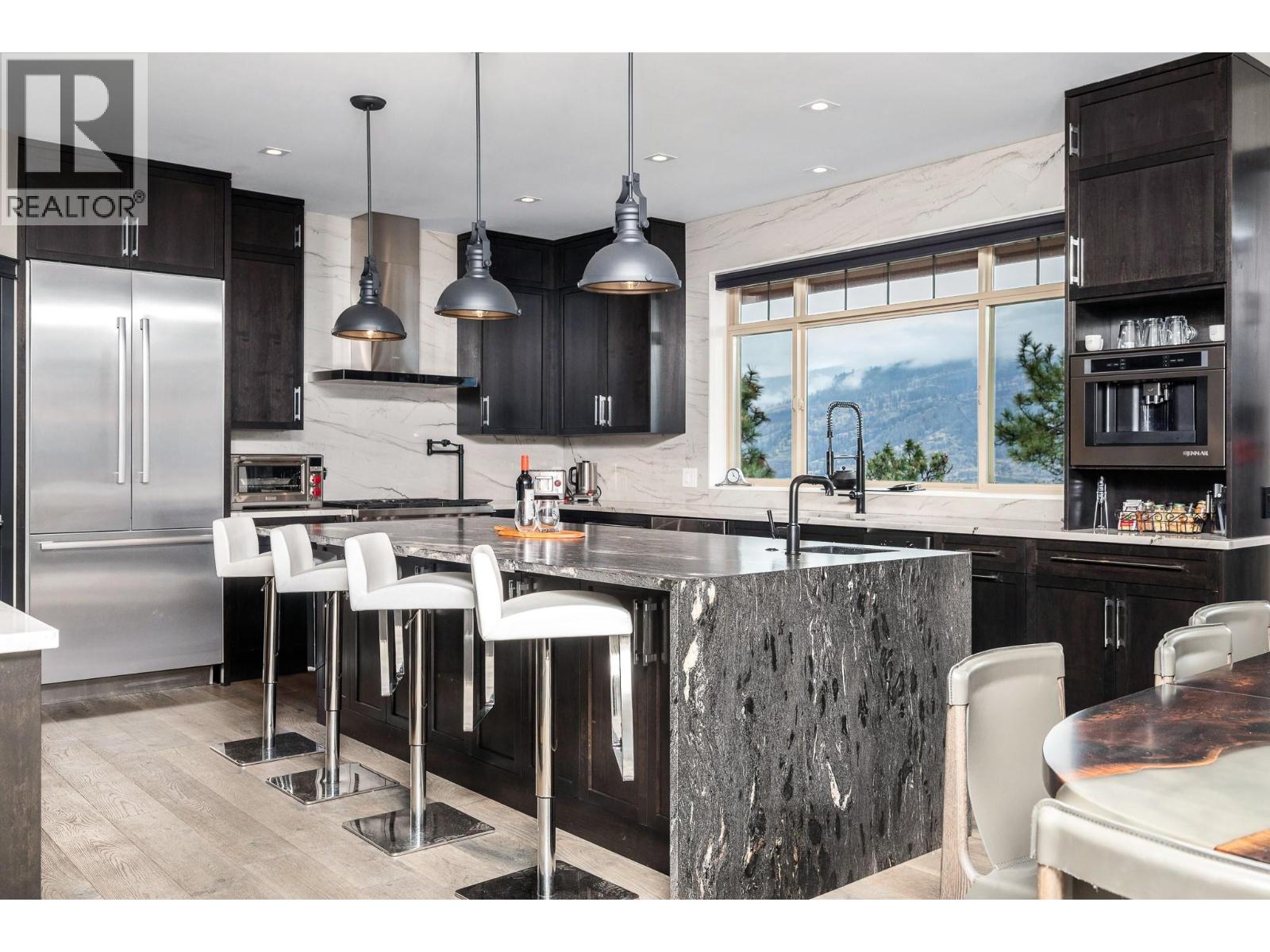 2328 Arthur Court, Kelowna, British Columbia  V1V 2S7 - Photo 11 - 10379057
