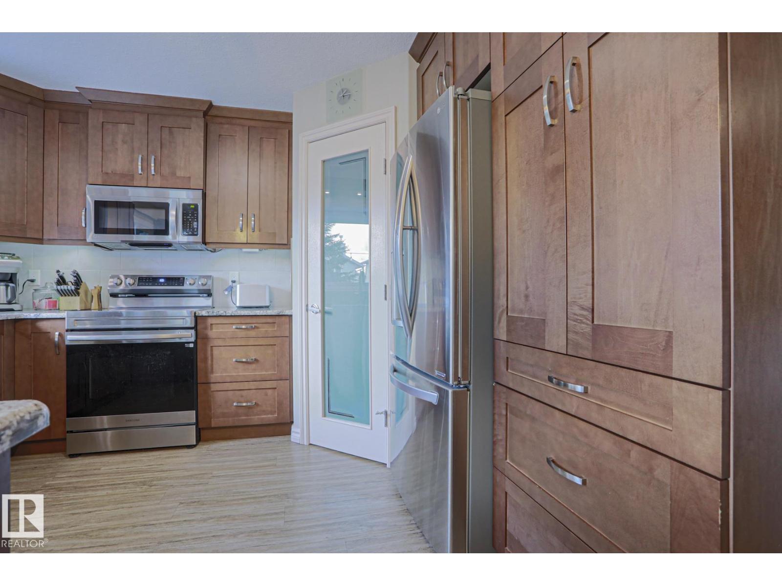 6 Willis Cr, Leduc, Alberta  T9E 8E6 - Photo 10 - E4508894