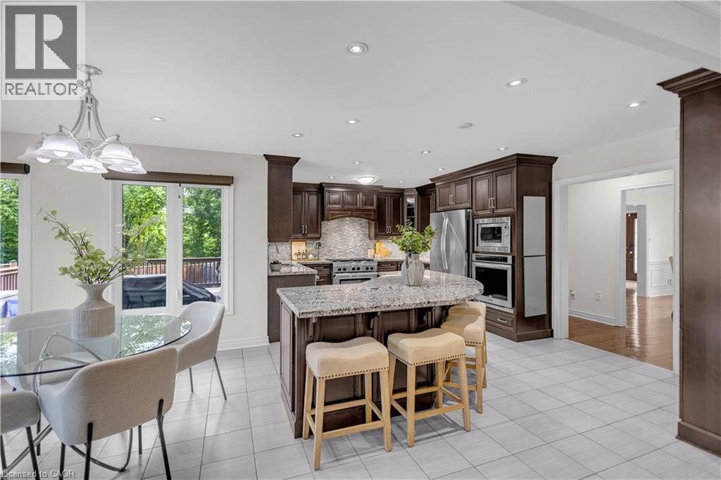 1398 Winterberry Drive, Burlington, Ontario  L7P 4T4 - Photo 13 - 40863706