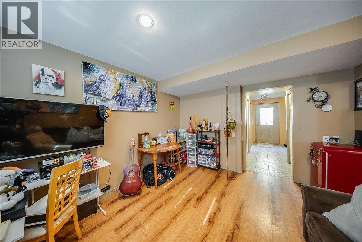2129 Raspberry Road, Castlegar, British Columbia  V1N 4T6 - Photo 35 - 10400574