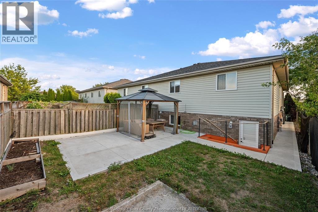 4574 Tumbleweed Crescent, Windsor, Ontario  N9G 3C2 - Photo 5 - 26022737