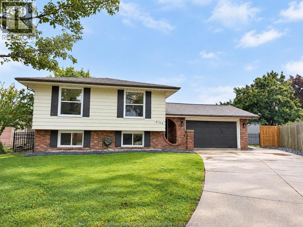 3189 Mulberry, Windsor, Ontario