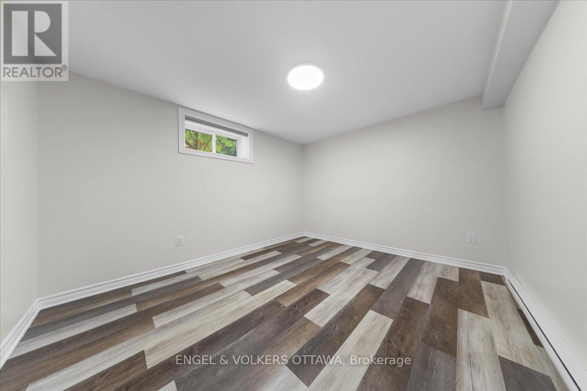 B - 616 Browning Avenue, Ottawa, Ontario  K1G 0T9 - Photo 18 - X13791188
