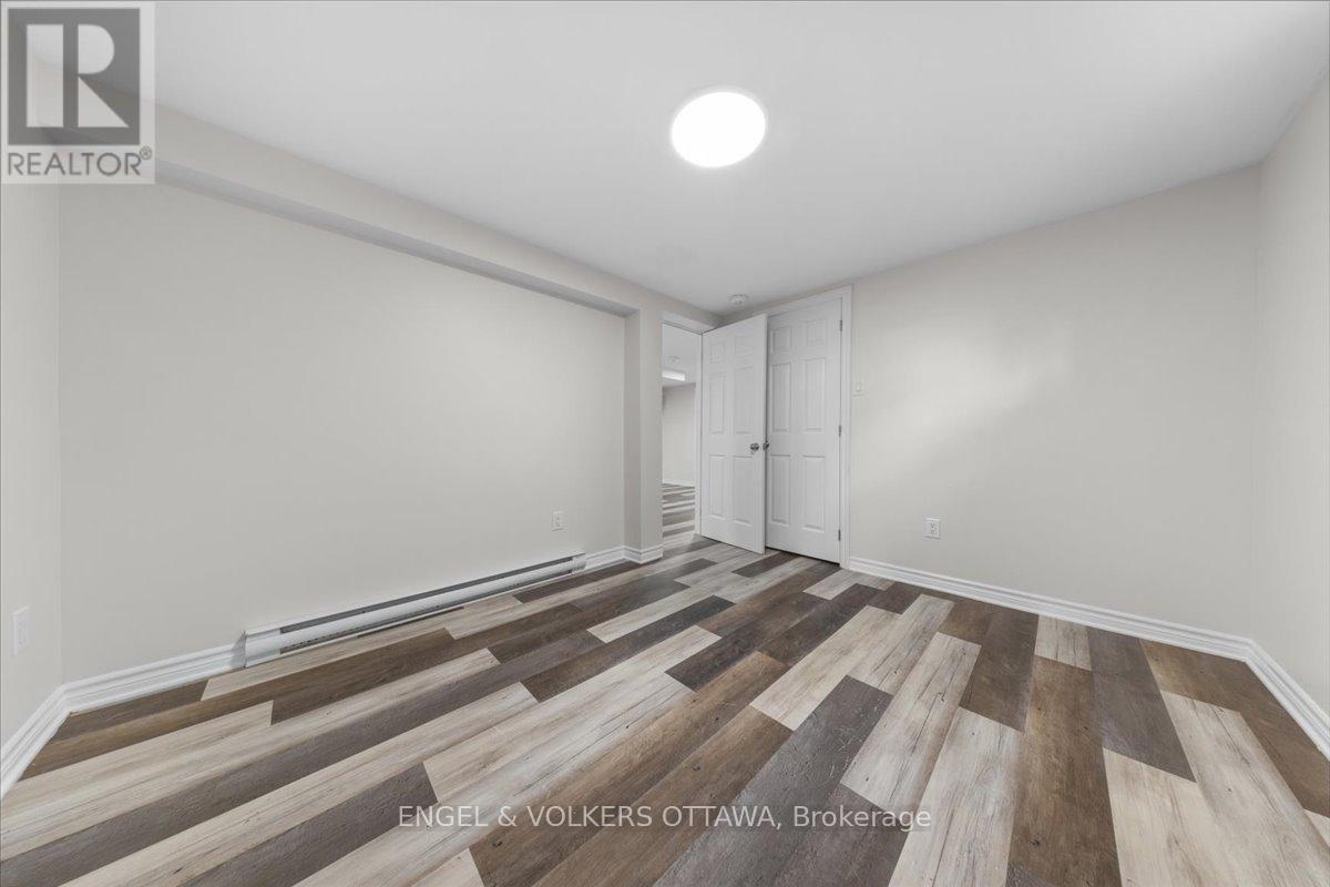 B - 616 Browning Avenue, Ottawa, Ontario  K1G 0T9 - Photo 19 - X13791188