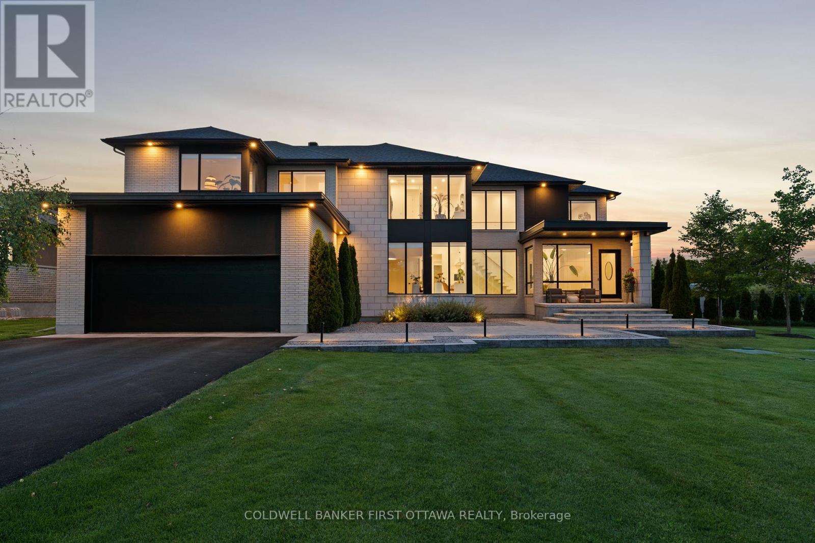500 LEIMERK COURT, Ottawa, Ontario
