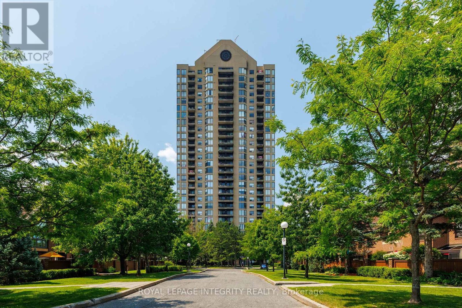 803 - 545 ST LAURENT BOULEVARD, Ottawa, Ontario
