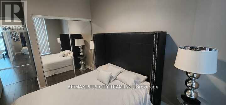 201 - 18 Harbour Street, Toronto, Ontario M5J 2Z6 - Photo 9 - C13791134