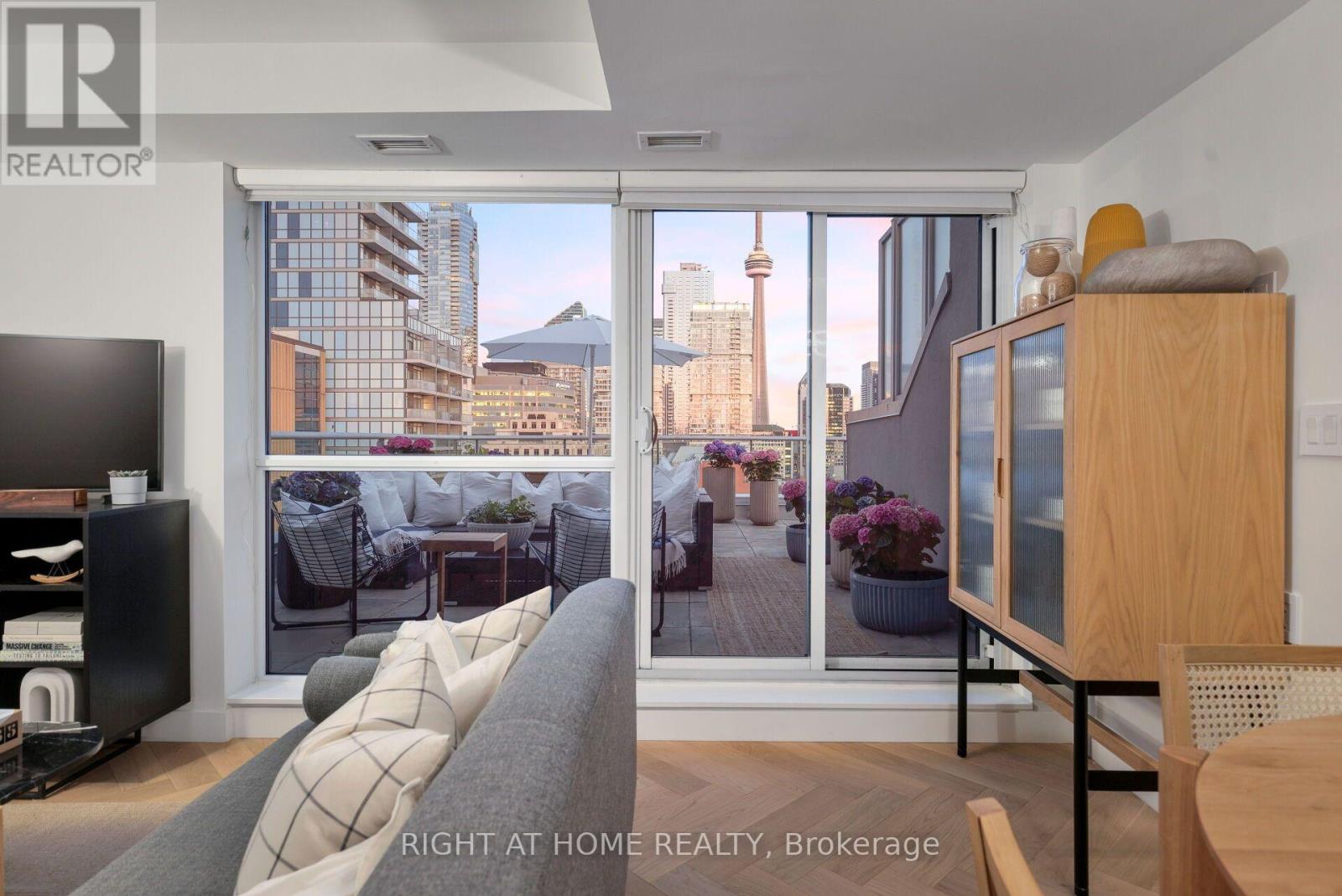 Ph8 - 96 St Patrick Street, Toronto, Ontario M5T 1V2 - Photo 10 - C13791146