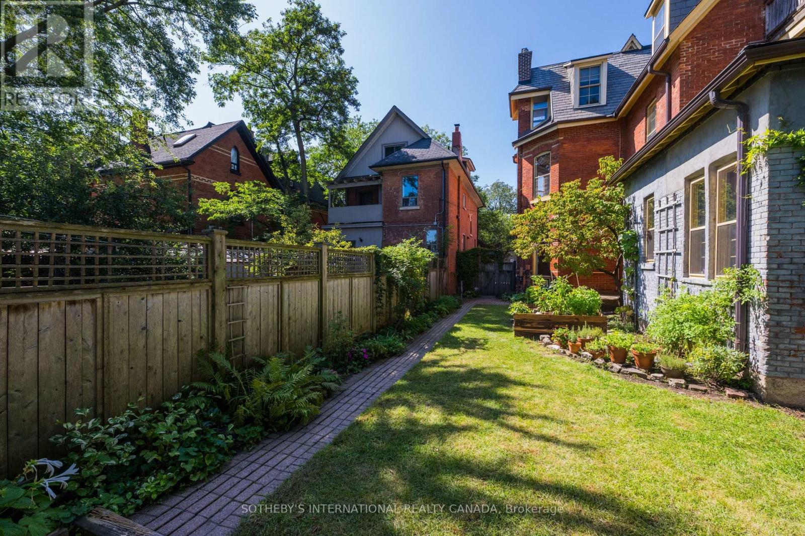 21 Rose Avenue, Toronto, Ontario  M4X 1N7 - Photo 24 - C13791150