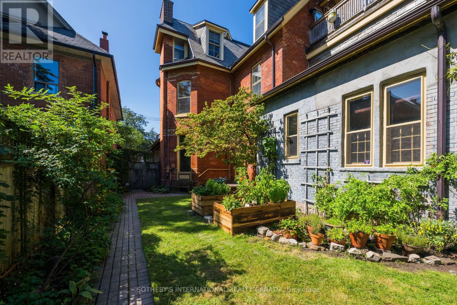 21 Rose Avenue, Toronto, Ontario  M4X 1N7 - Photo 25 - C13791150