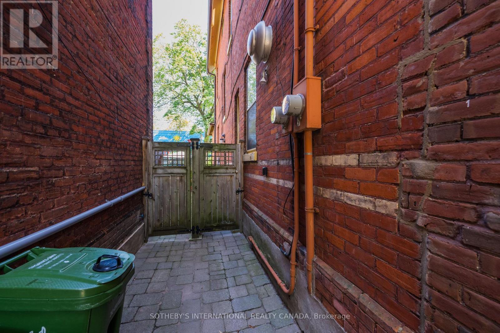 21 Rose Avenue, Toronto, Ontario  M4X 1N7 - Photo 33 - C13791150