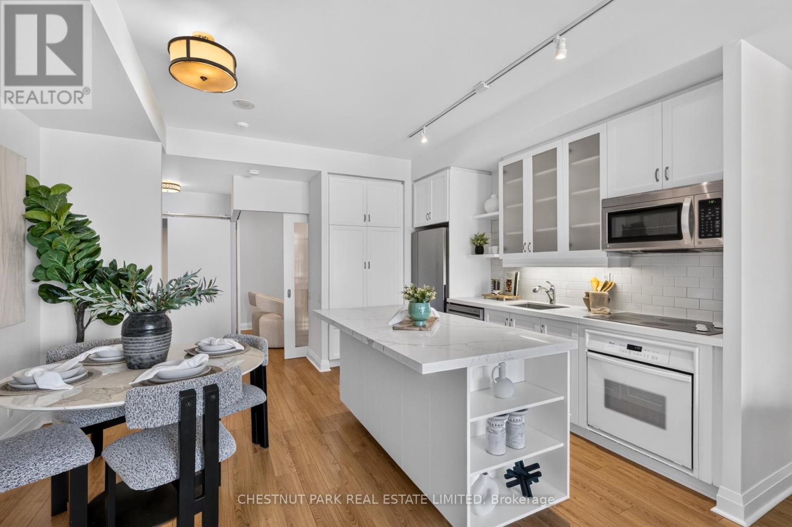 607 - 20 Scrivener Square, Toronto, Ontario M4W 3X9 - Photo 3 - C13791156
