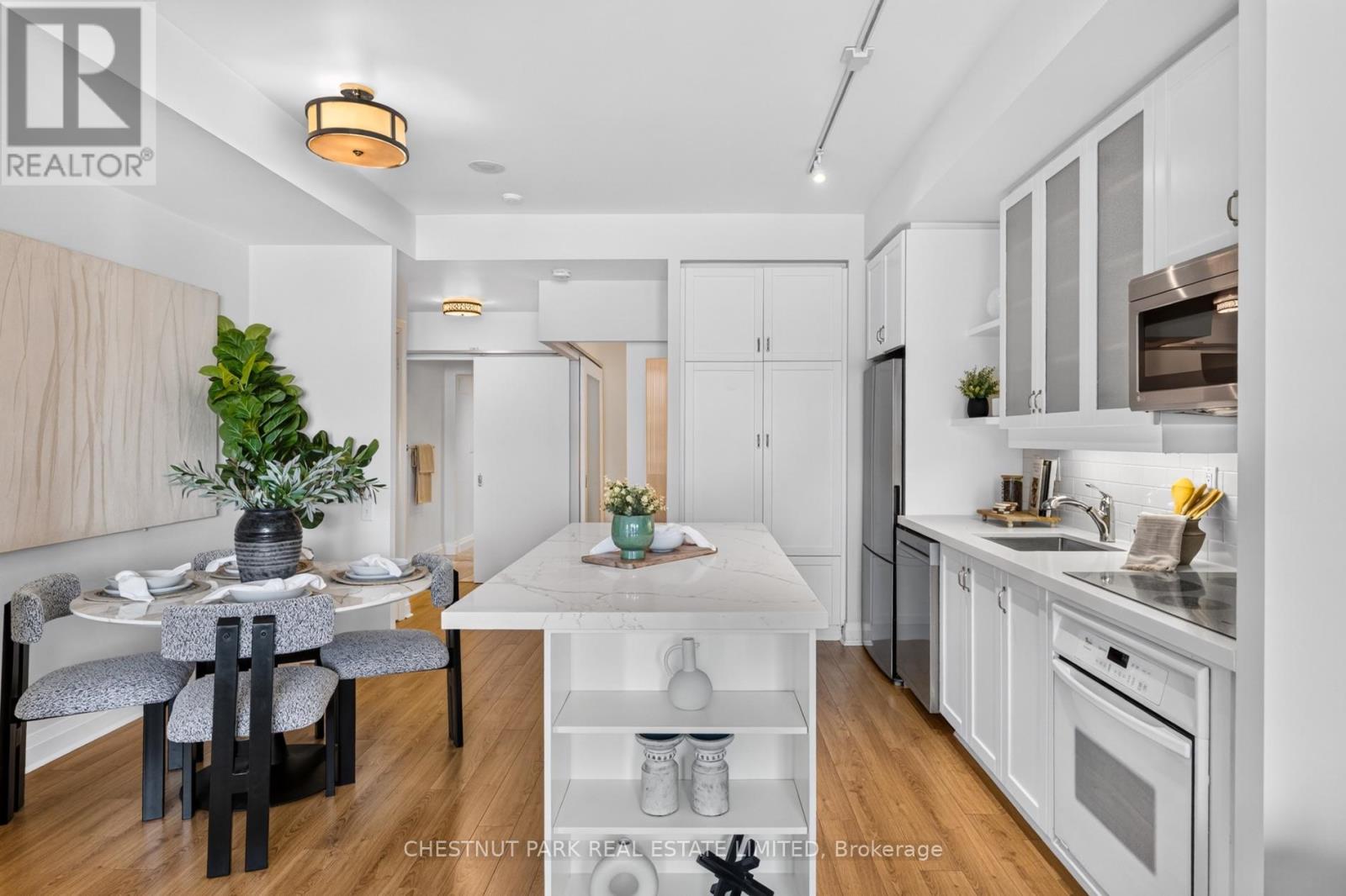 607 - 20 Scrivener Square, Toronto, Ontario M4W 3X9 - Photo 5 - C13791156