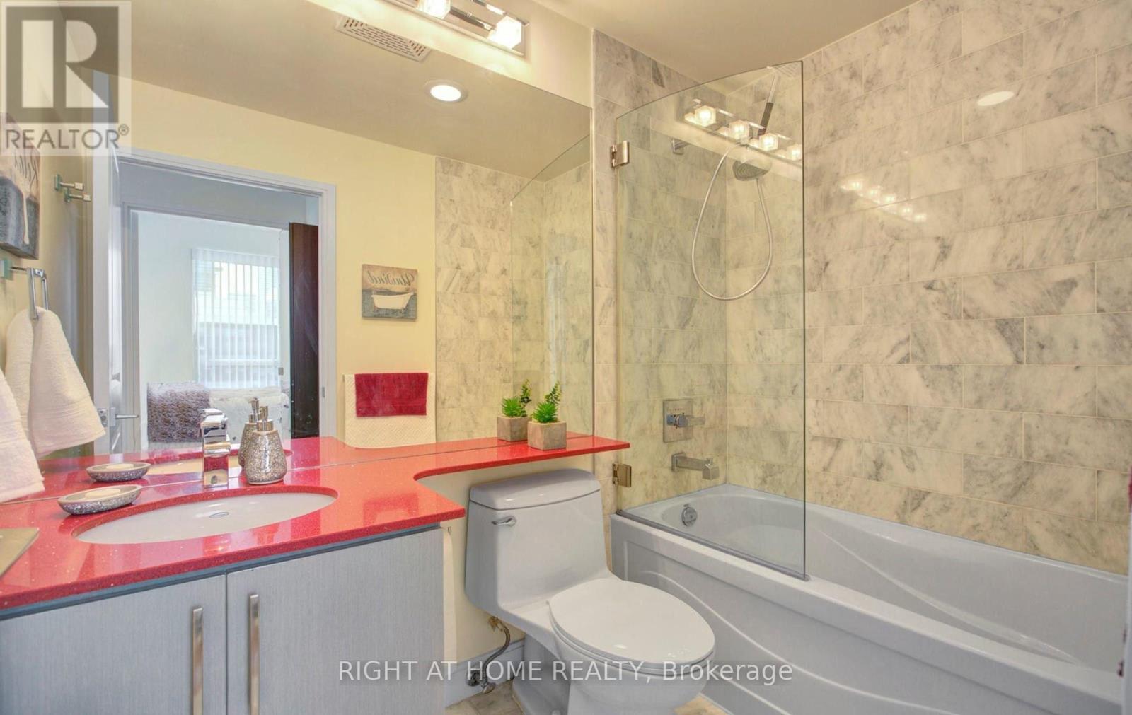 1409 - 1 Scott Street, Toronto, Ontario M5E 1A1 - Photo 10 - C13791174