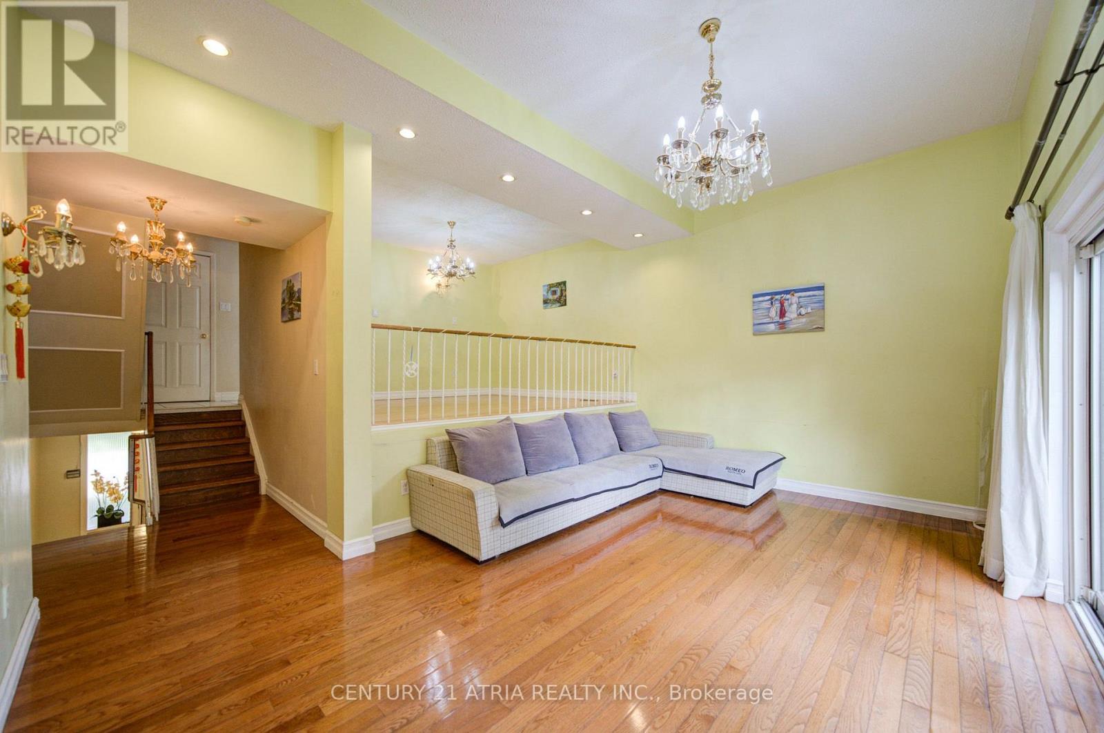 1 Grass Meadoway, Toronto, Ontario M2H 2V4 - Photo 5 - C13791262