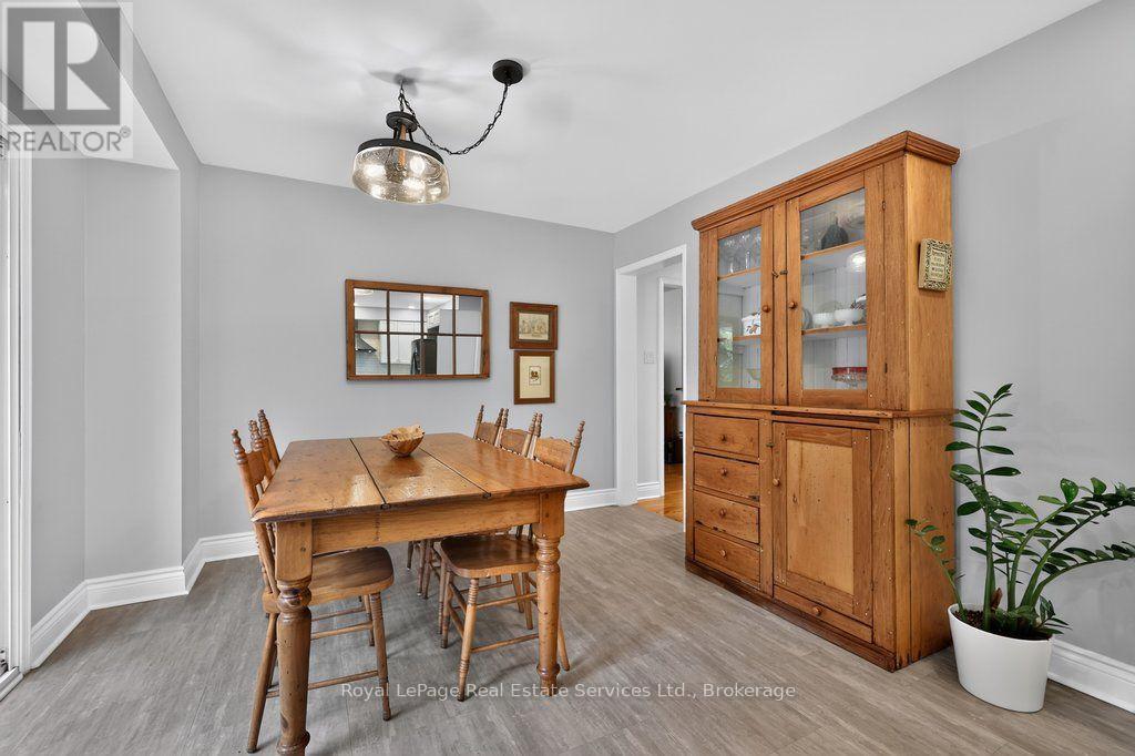 1217 Rosethorne Road, Oakville, Ontario  L6M 1H5 - Photo 17 - W13791200