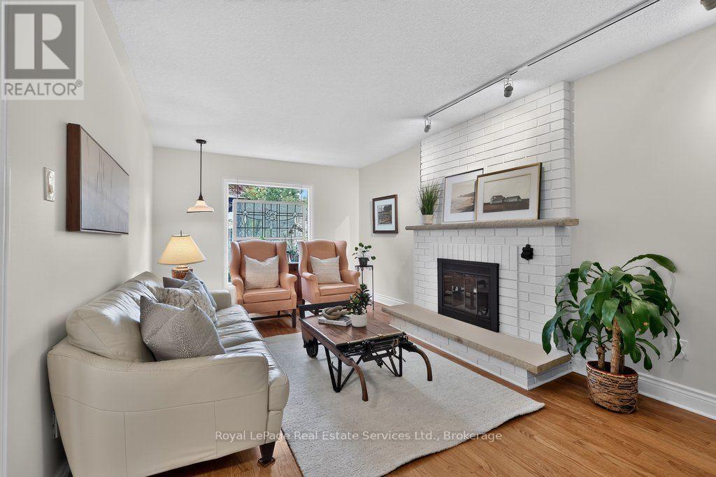 1217 Rosethorne Road, Oakville, Ontario  L6M 1H5 - Photo 18 - W13791200