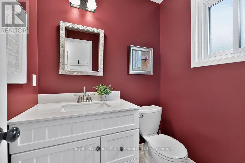 1217 Rosethorne Road, Oakville, Ontario  L6M 1H5 - Photo 22 - W13791200