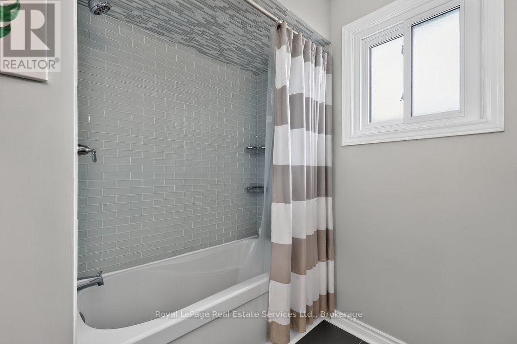 1217 Rosethorne Road, Oakville, Ontario  L6M 1H5 - Photo 34 - W13791200