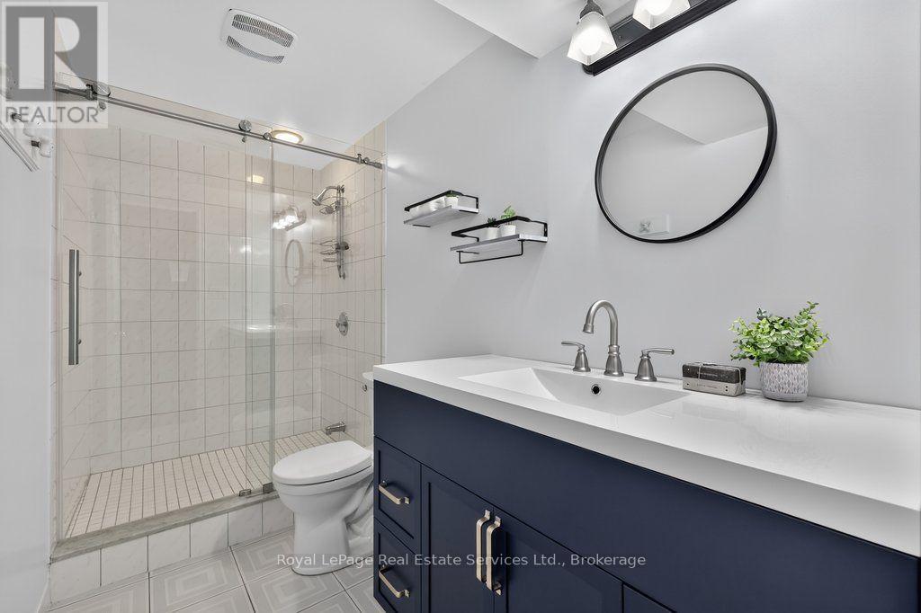 1217 Rosethorne Road, Oakville, Ontario  L6M 1H5 - Photo 42 - W13791200